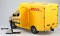 Auto MB SPRINTER DHL s manipulačním vozíkem