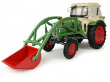 UNIVERSAL HOBBIES UH 4946 Traktor FENDT FARMER 2 s čelním nakladačem 1:32