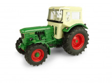 UNIVERSAL HOBBIES UH 5253 Traktor DEUTZ D6005 - 4WD 1:32