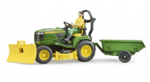 Figurka muž se zahradním traktorem JOHN DEERE BWORLD BRUDER 62104